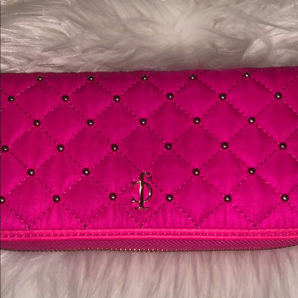 Pink purse